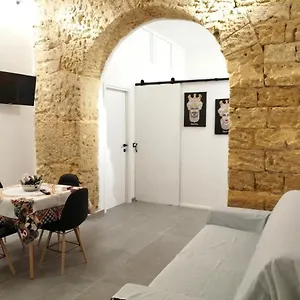 Masculu & Fimmina Appartamento